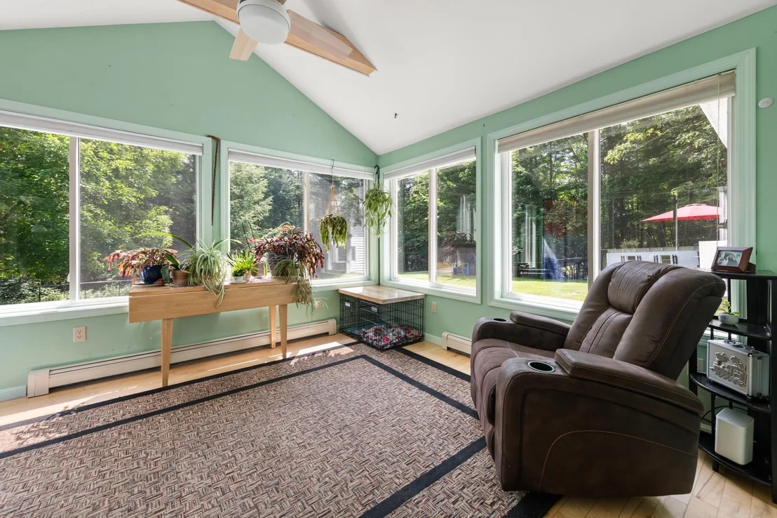 Photo of 56 Barry Highlands