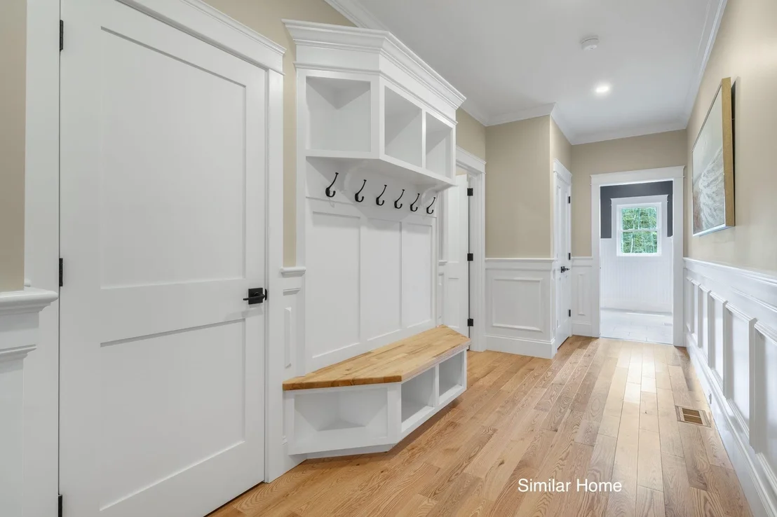 Photo of Unit LOT6 at 35 Signature