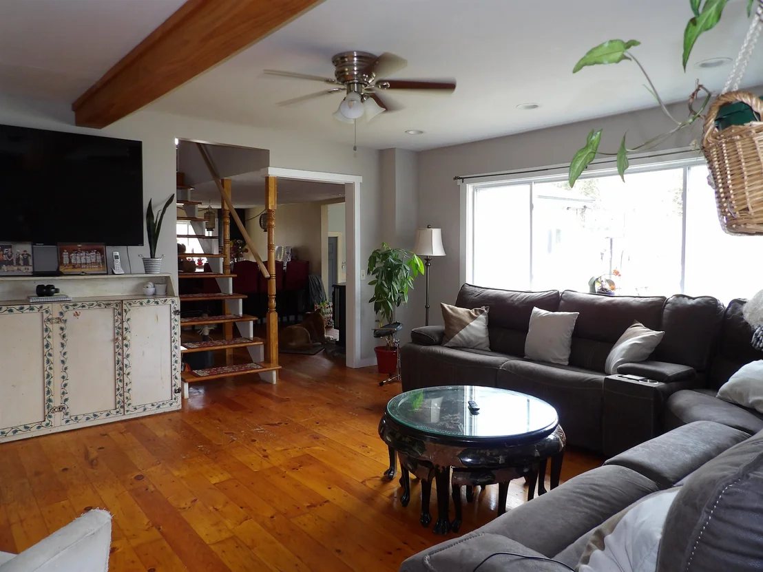Photo of 76 Meadowview
