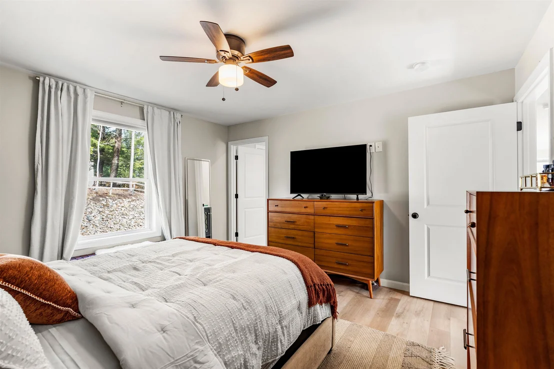 Photo of 38 Peacham