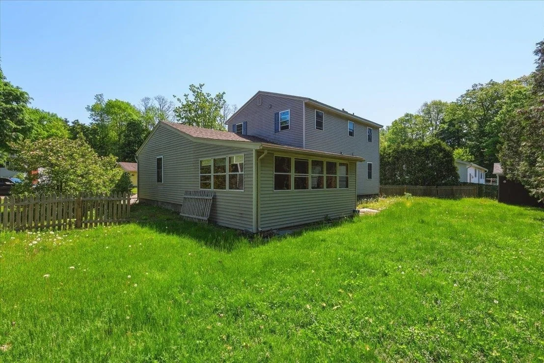 Photo of 23 Blondin