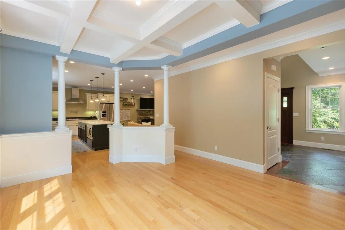 Photo of 137 Garland