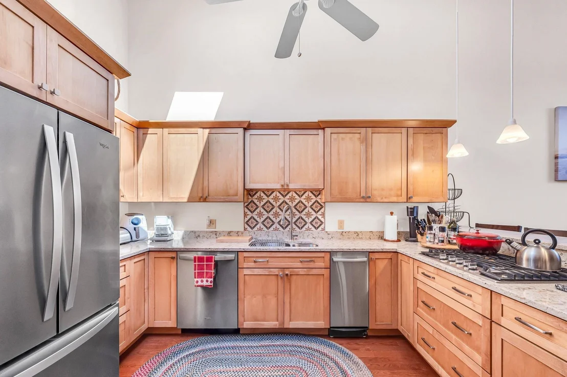 Photo of 33 Carinthia