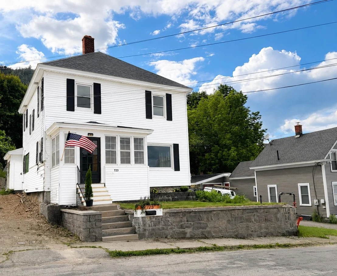 Photo of 723 Third