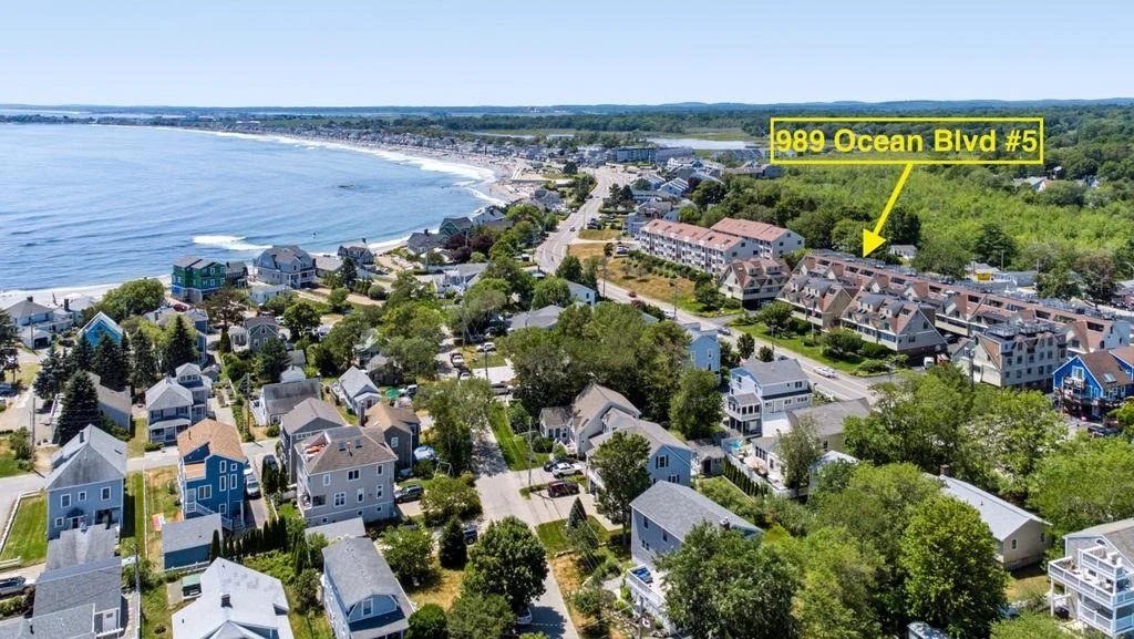 Photo of Unit 5 at 989 Ocean