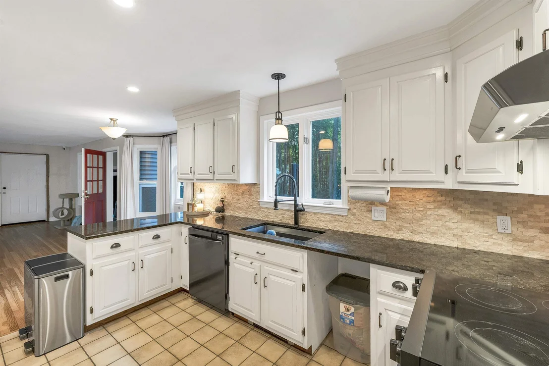 Photo of 9 Meadowview