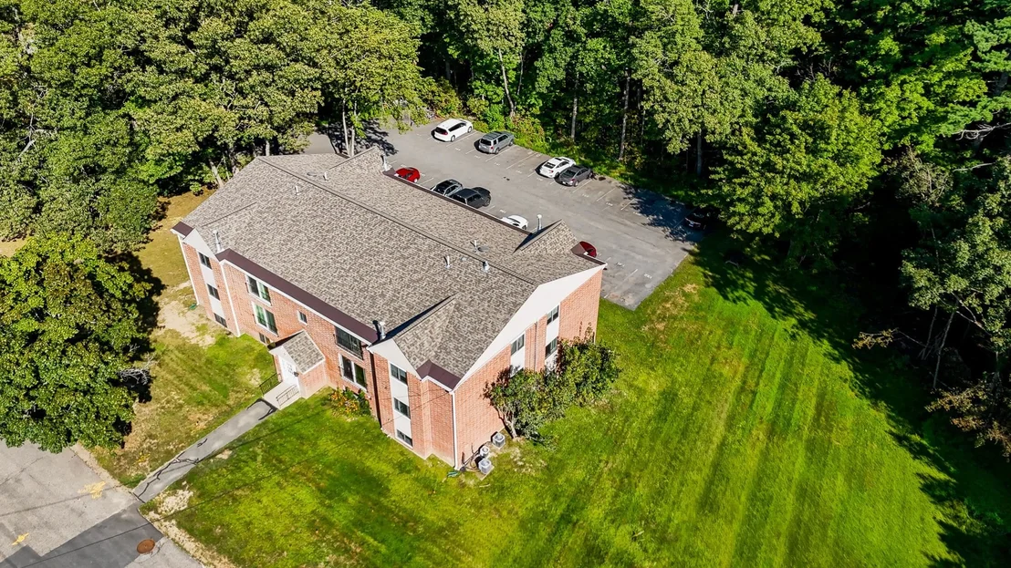 Photo of Unit 4 at 6 Brookside