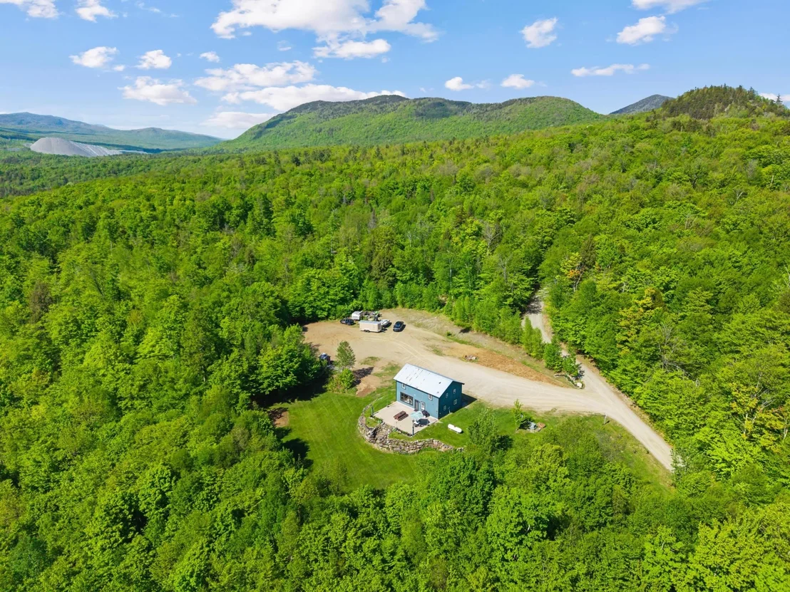 Photo of 559 Valley View