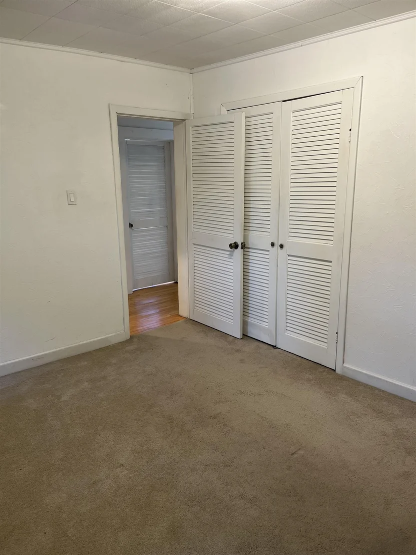 Photo of 24 Pleasant