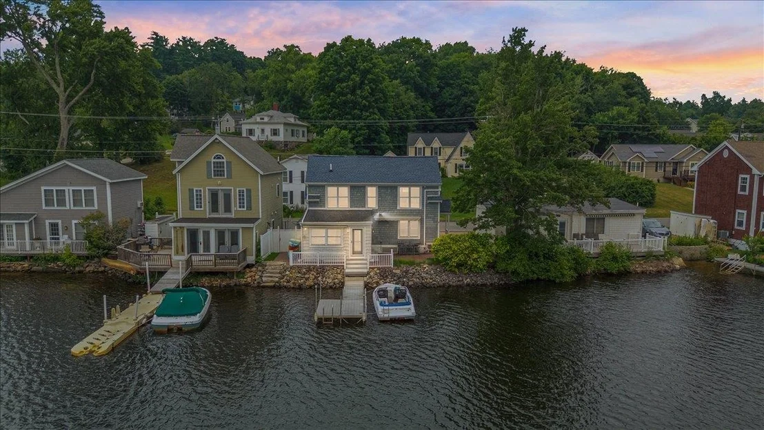 Photo of 31 N Shore