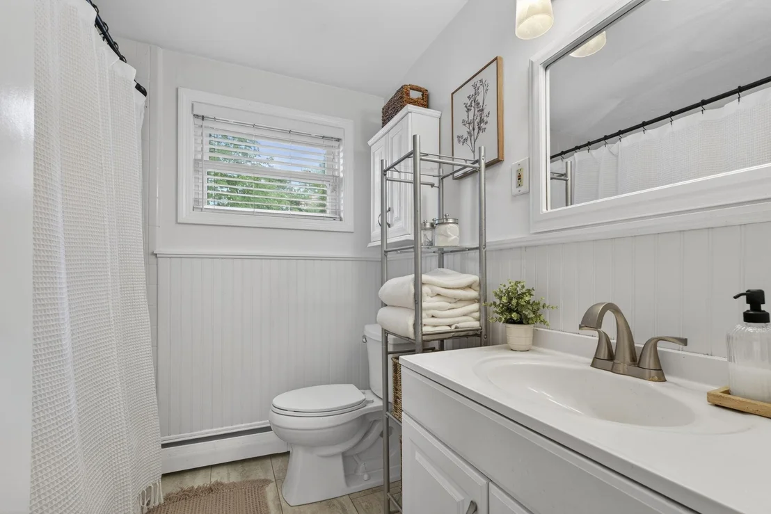 Photo of 130 Colgate