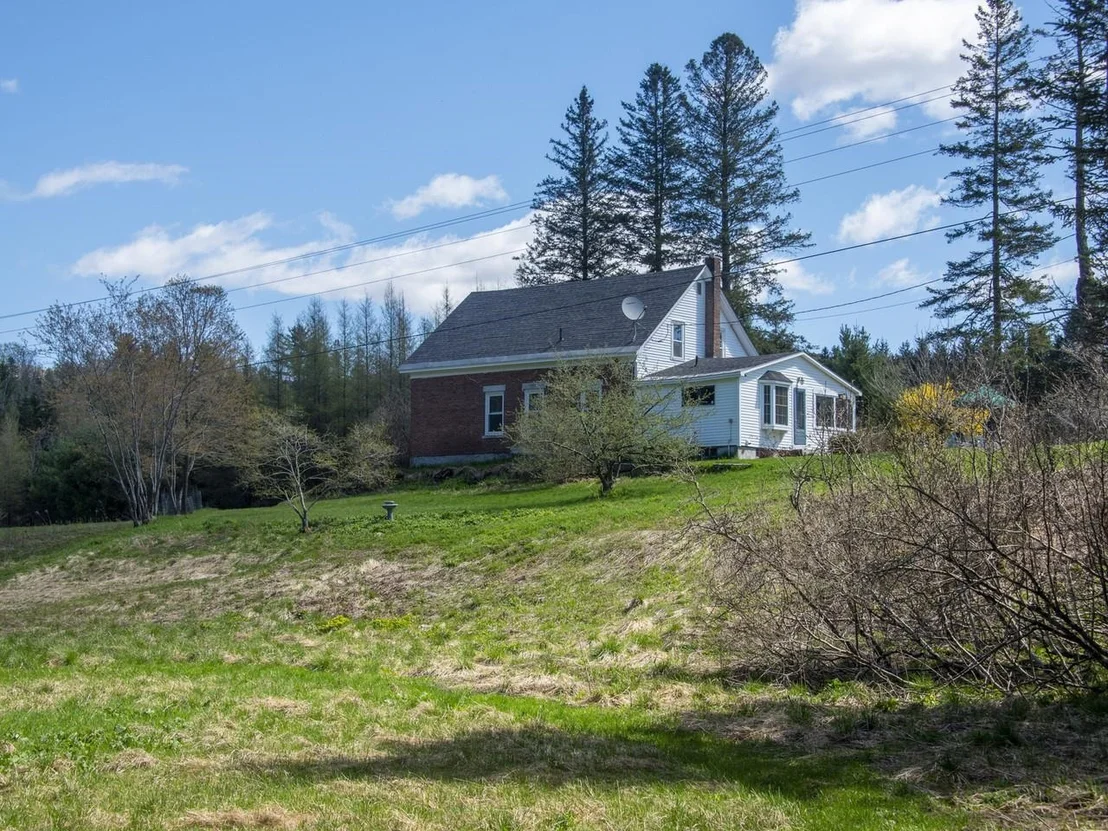Photo of 4614 Brook