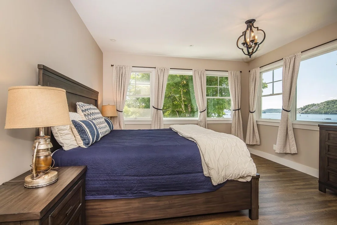 Photo of 1 W. Crystal Haven