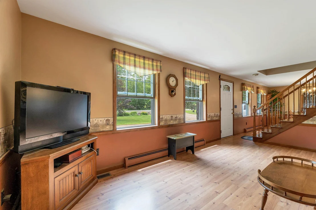 Photo of 36 Glidden