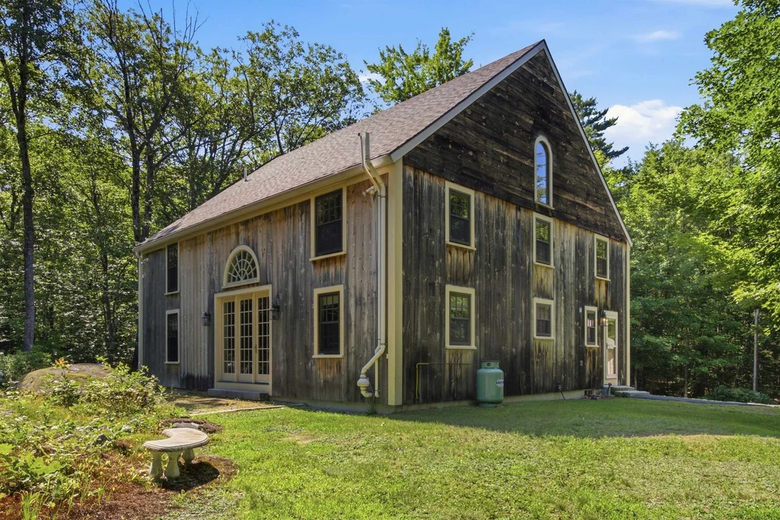 Photo of 369 Stoddard