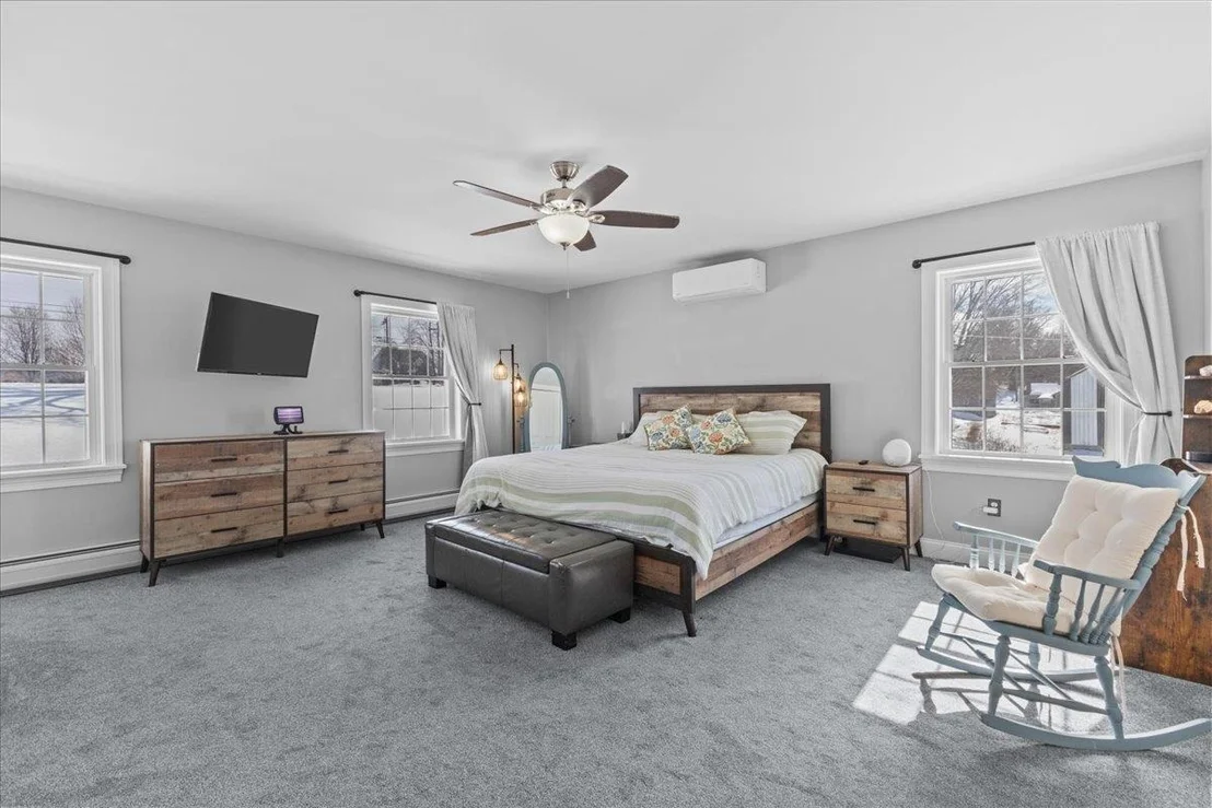 Photo of 693 Brigham