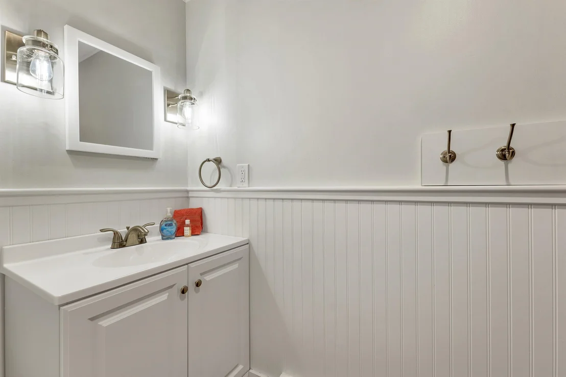 Photo of 71 Winona