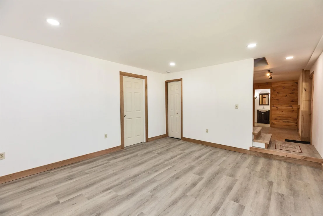 Photo of 75 Walpole Valley