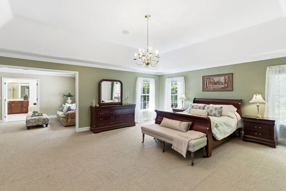 Photo of 25 Ellison