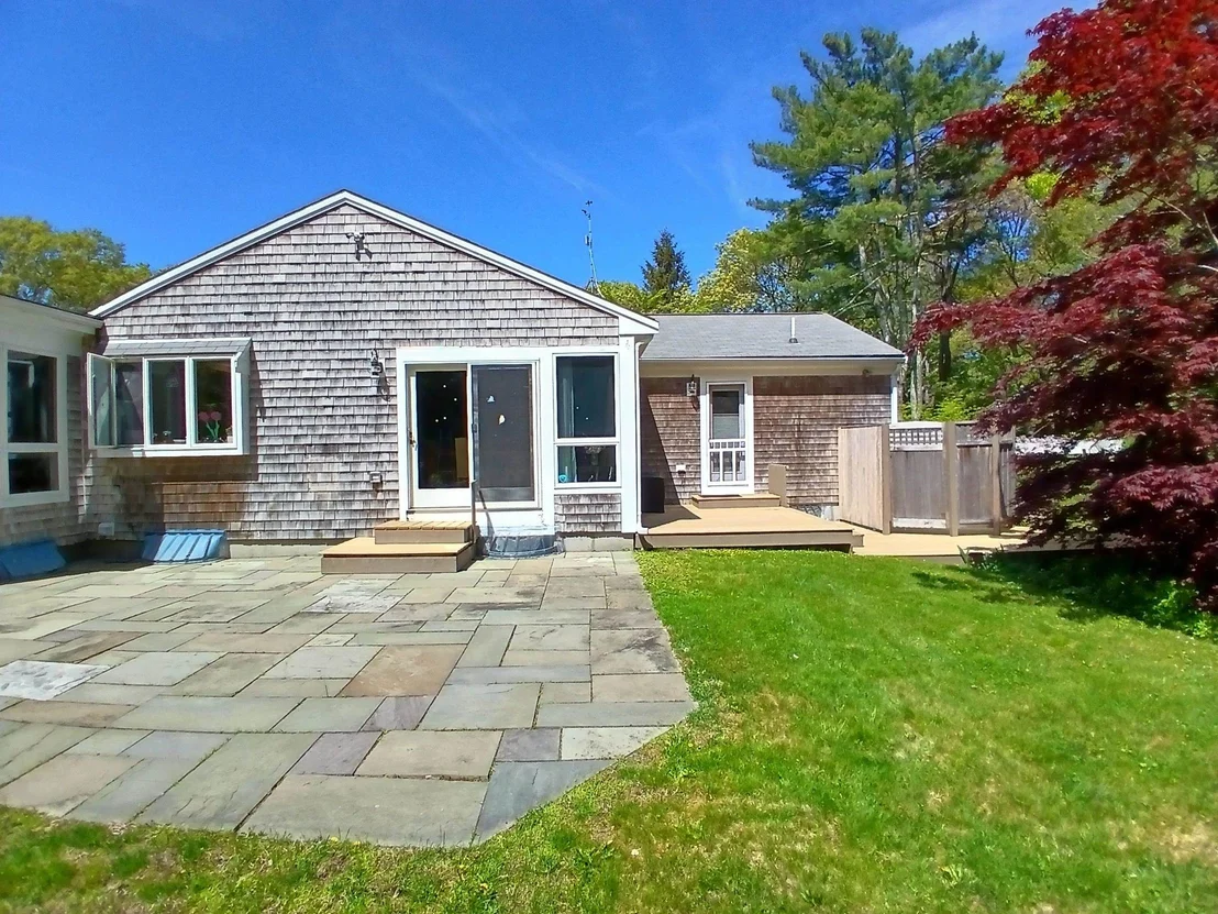 Photo of 43 Poponessett