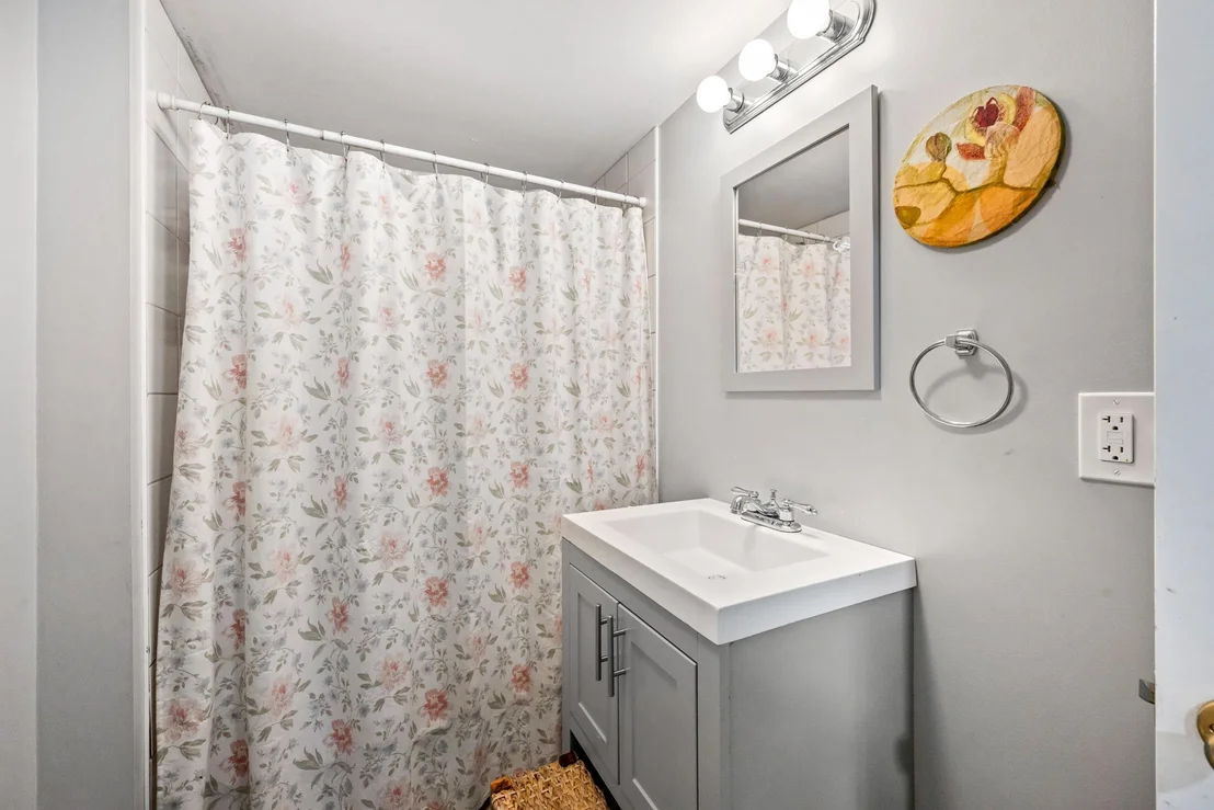 Photo of 193 Willow