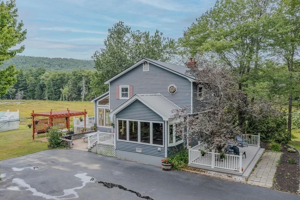 Photo of 140 Mountain View