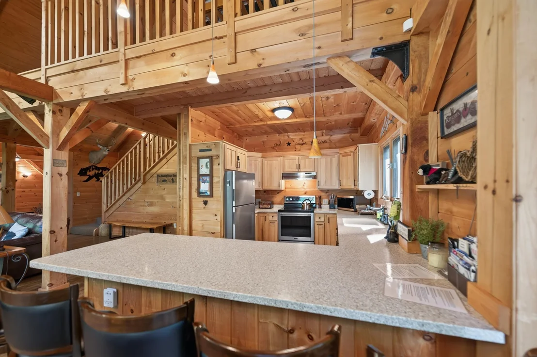 Photo of 858 Sheldon Hill