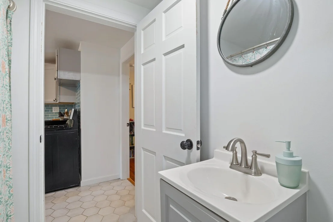Photo of 30 Whittier