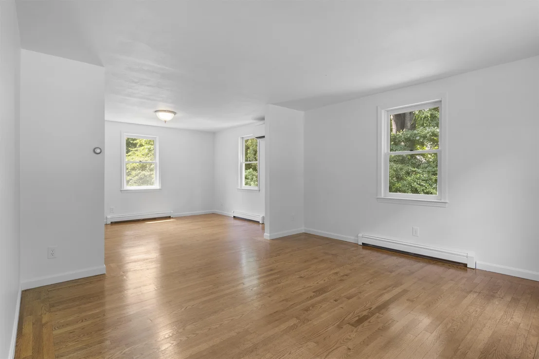 Photo of 5 Huntington