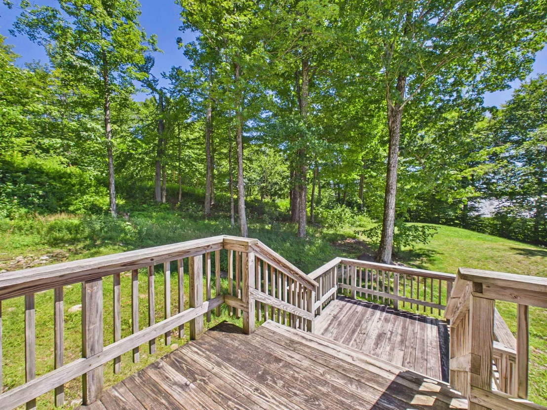 Photo of Unit UNITD at 300 Trailside
