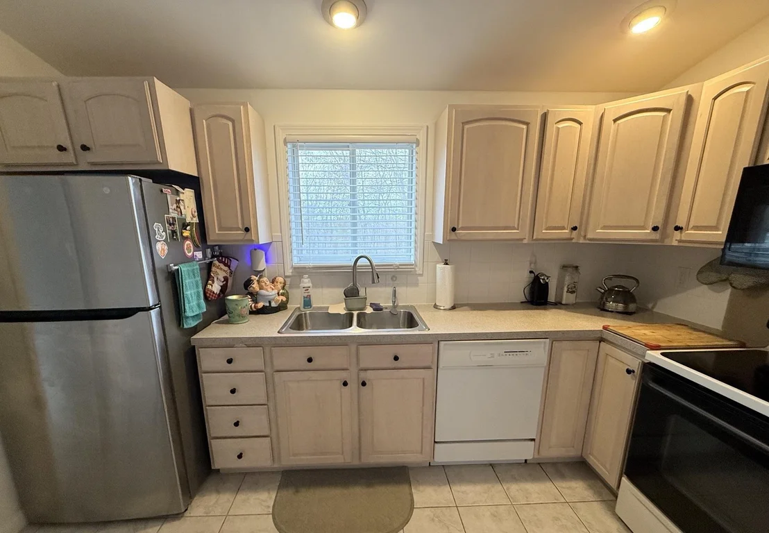 Photo of 14 Garvin