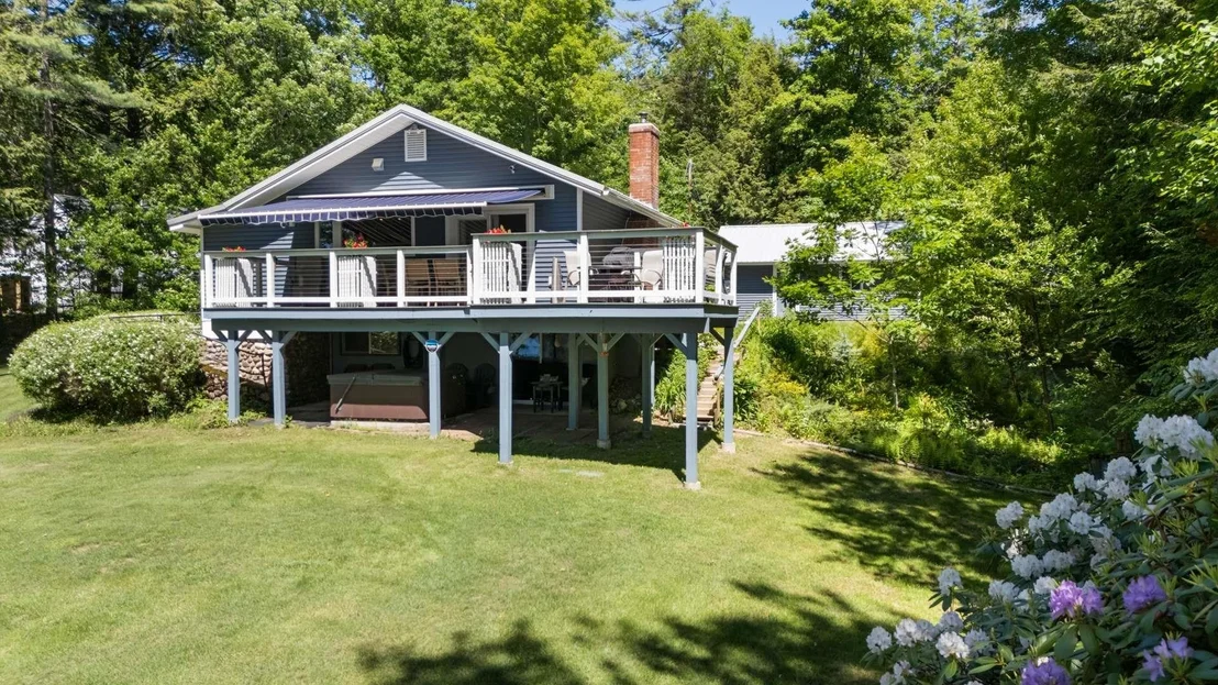 Photo of 215 Stocker Pond