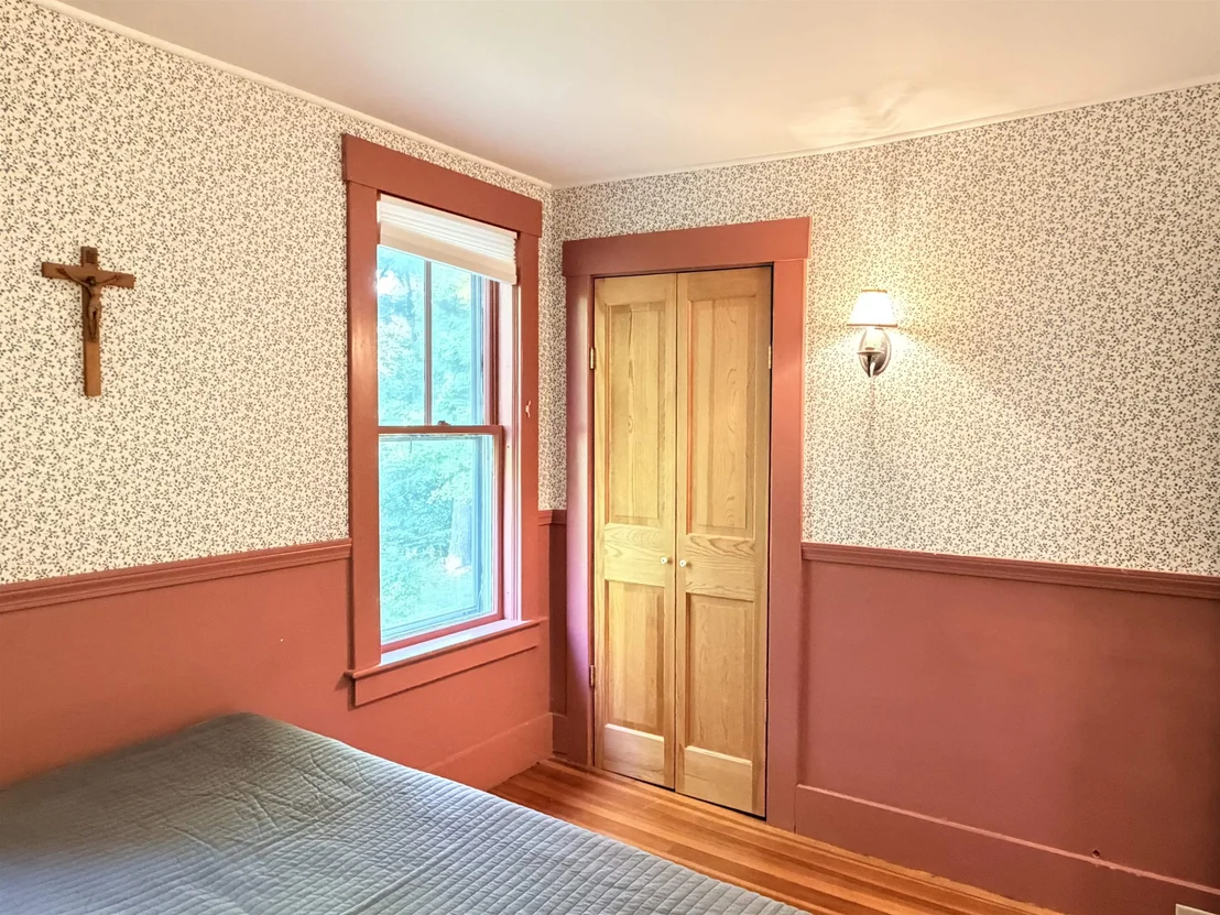 Photo of 34 Edgewood