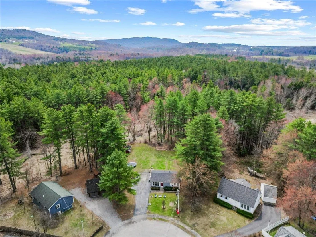 Photo of 97 Beaver Brook