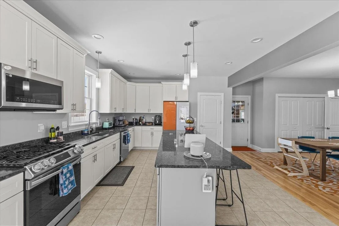 Photo of 693 Brigham