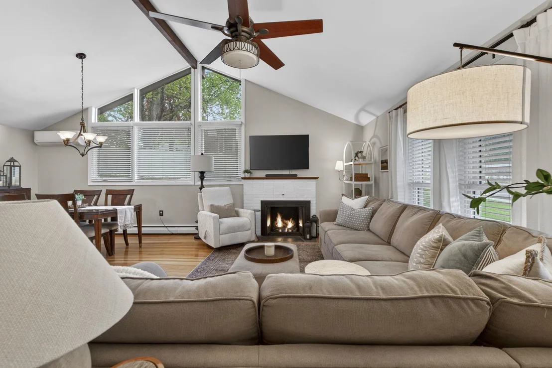 Photo of 130 Colgate
