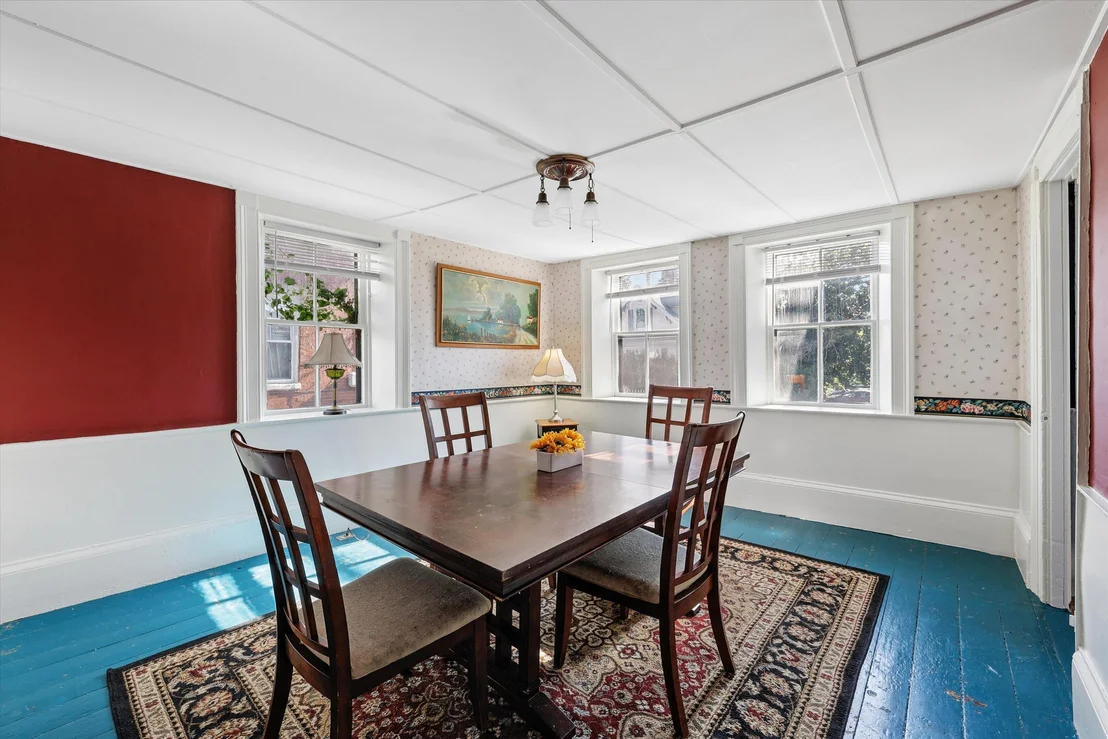 Photo of 47 N Spring