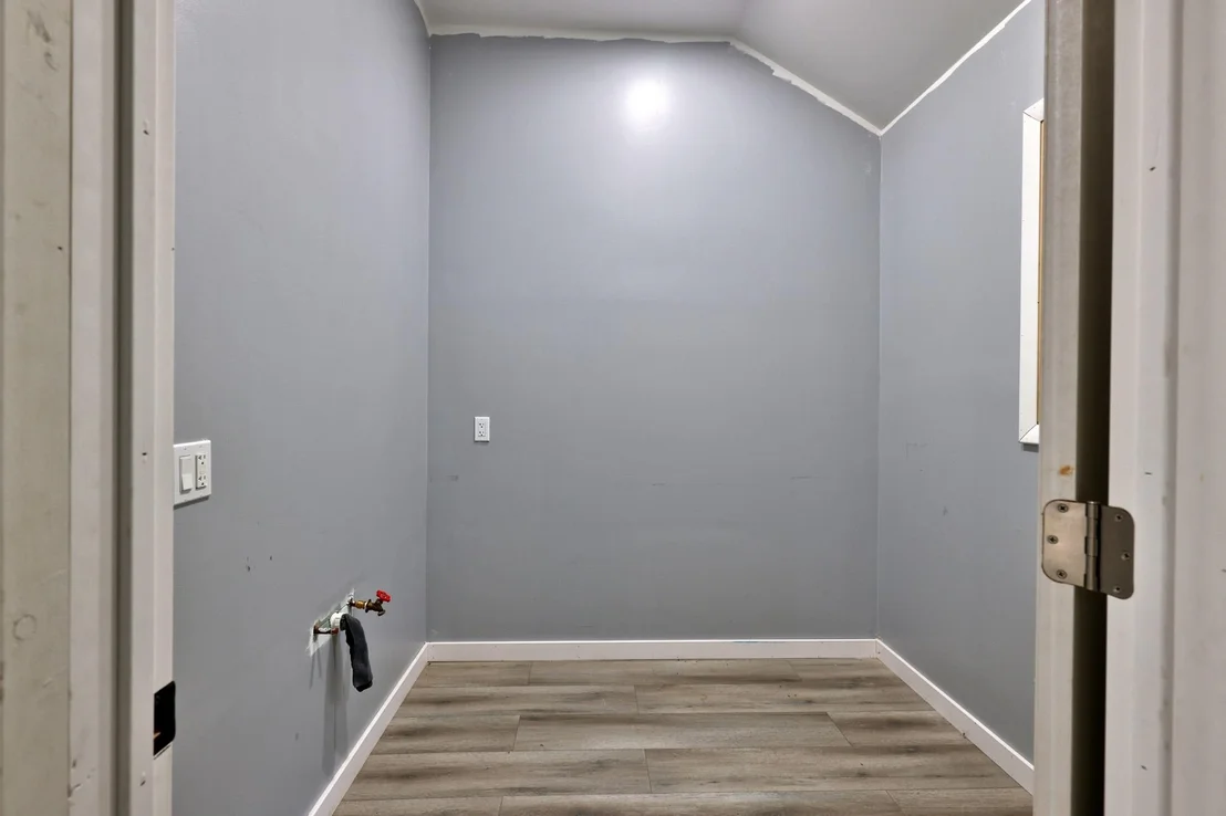 Photo of 28 Mountain View