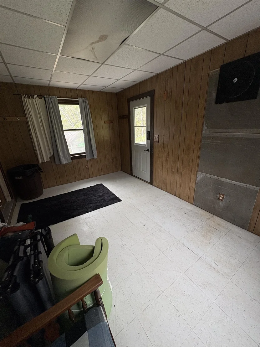 Photo of 1250 Braintree Hill