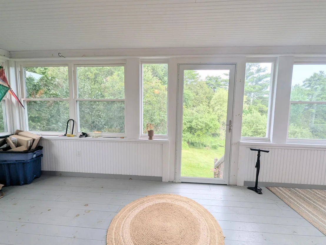 Photo of 3954 West Barnet