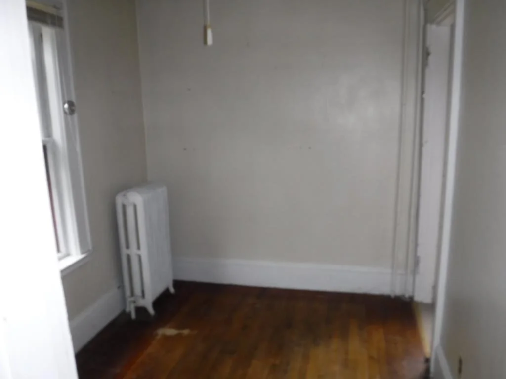 Photo of 489 2nd