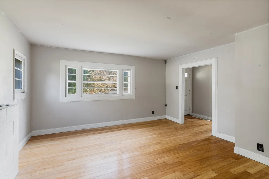Photo of 5124 Williston