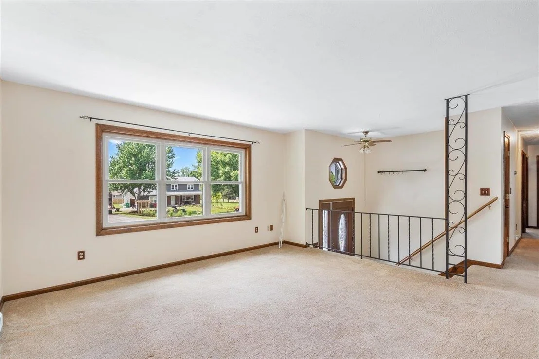 Photo of 17 Meadowbrook