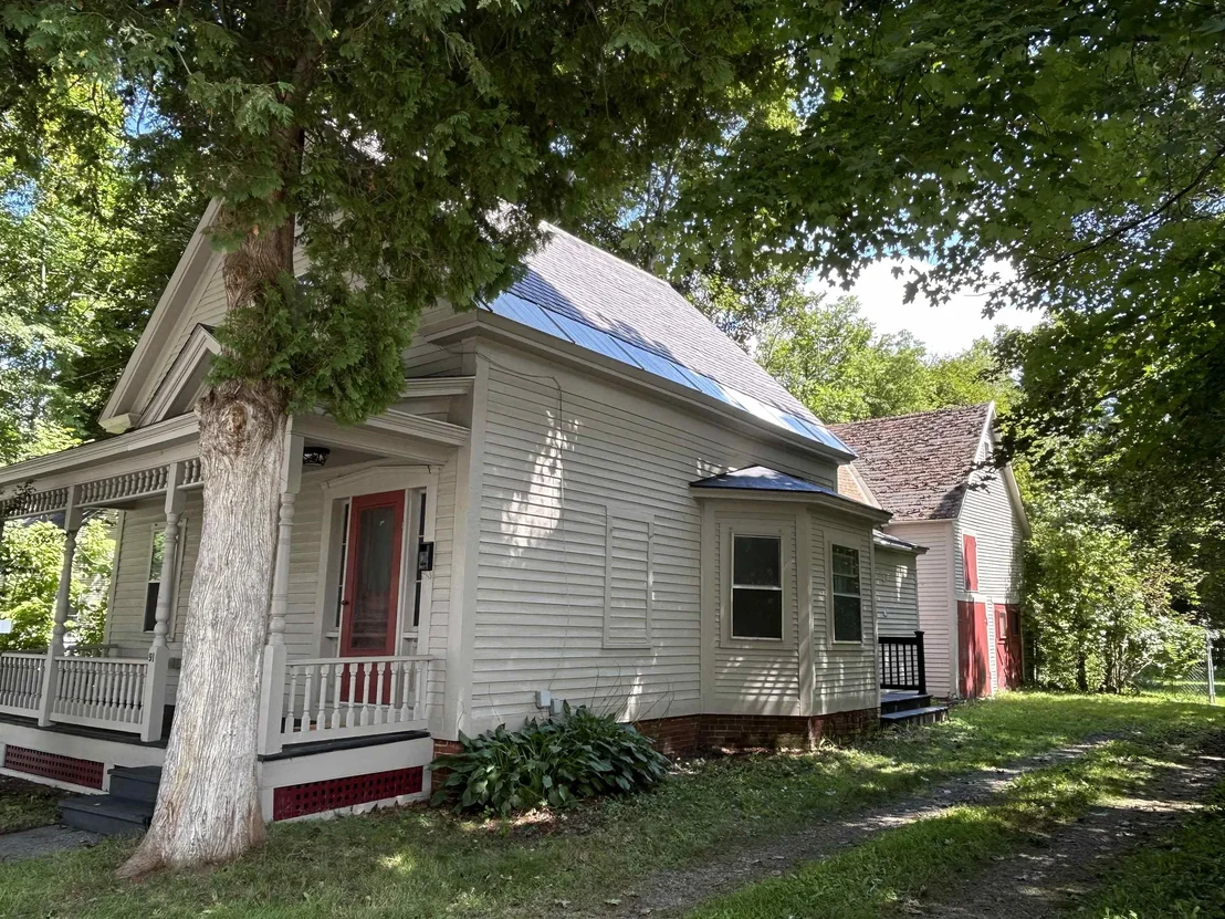 Photo of 91 Carroll