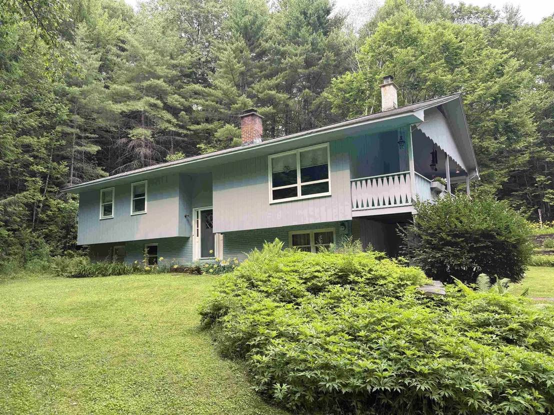 Photo of 301 Neal