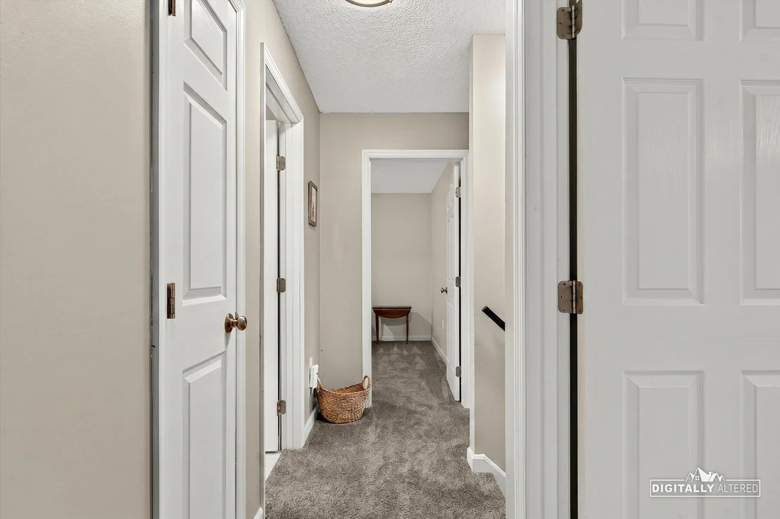 Photo of 12 Moon Brook