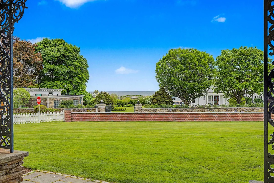 Photo of 12 Willow