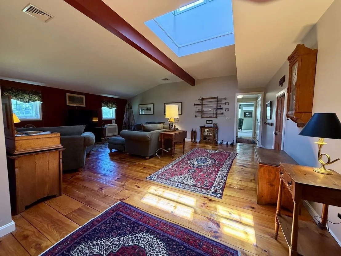 Photo of 253 Intervale