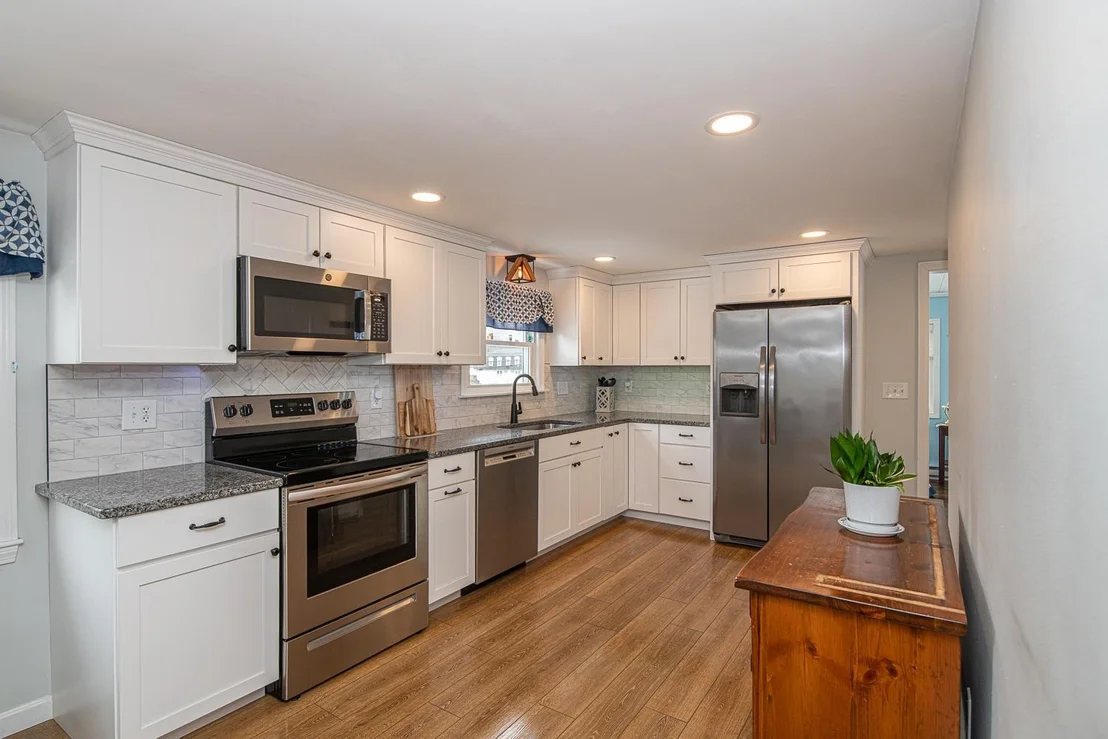 Photo of 169 Central
