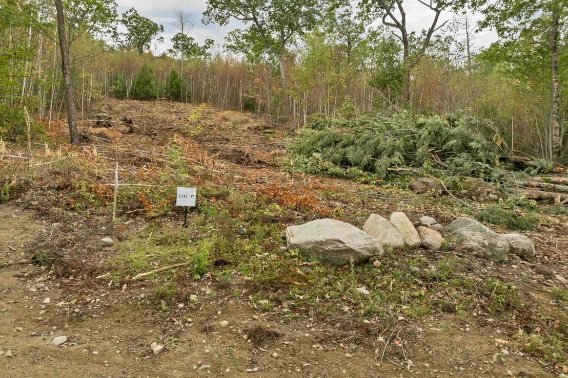 Photo of Unit 37 at 0 Long Stack